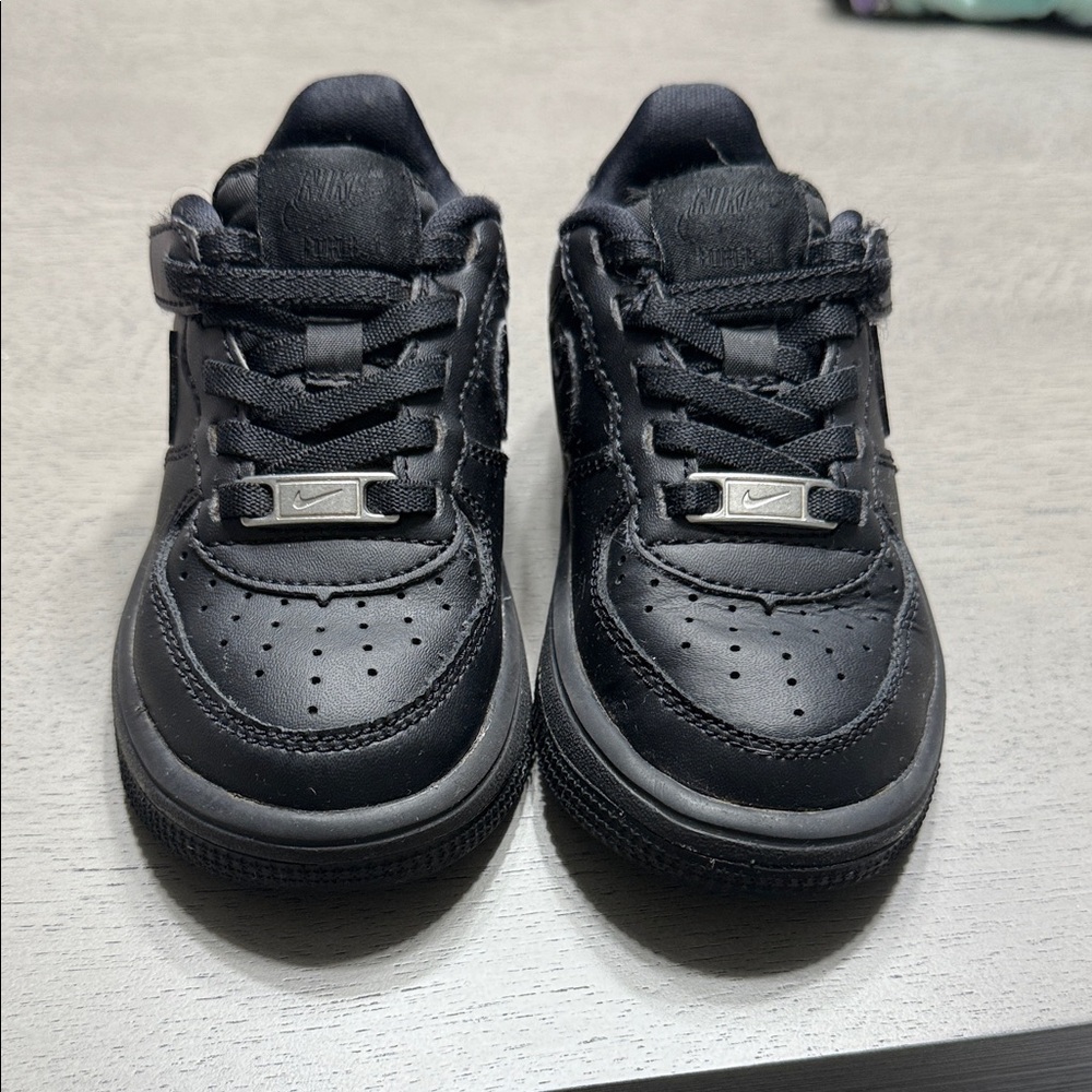 Toddler Nike Black Air Force 1s